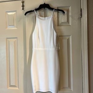 Fitted cream colored dress. Size 3/4